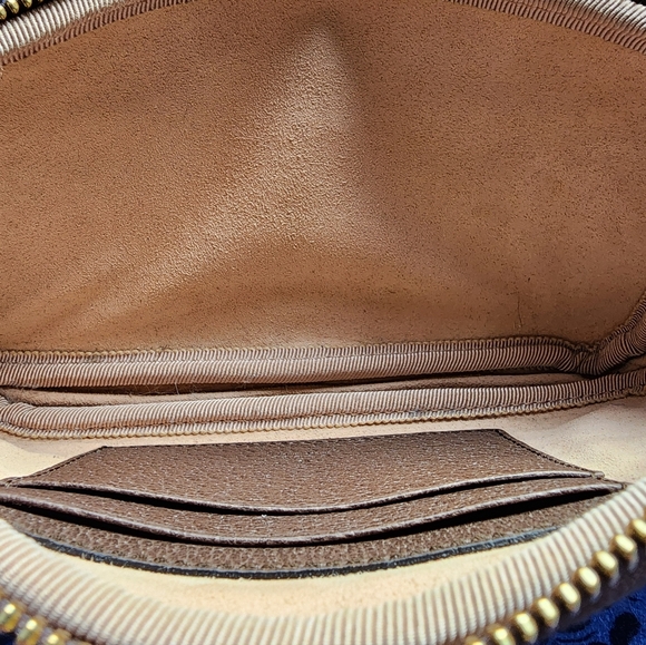 Gucci crossbody mini w dust bag and box - Picture 15 of 16